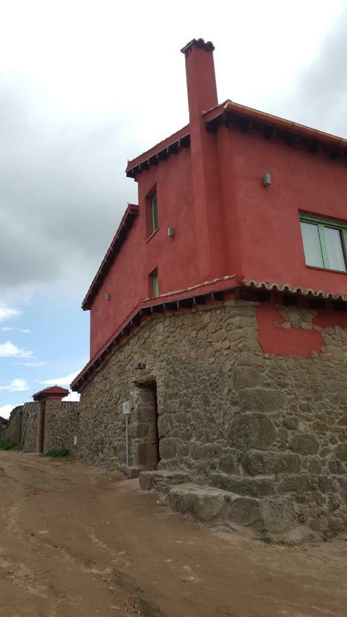 Casa Rural Rojo Del Tietar La Iglesuela ภายนอก รูปภาพ